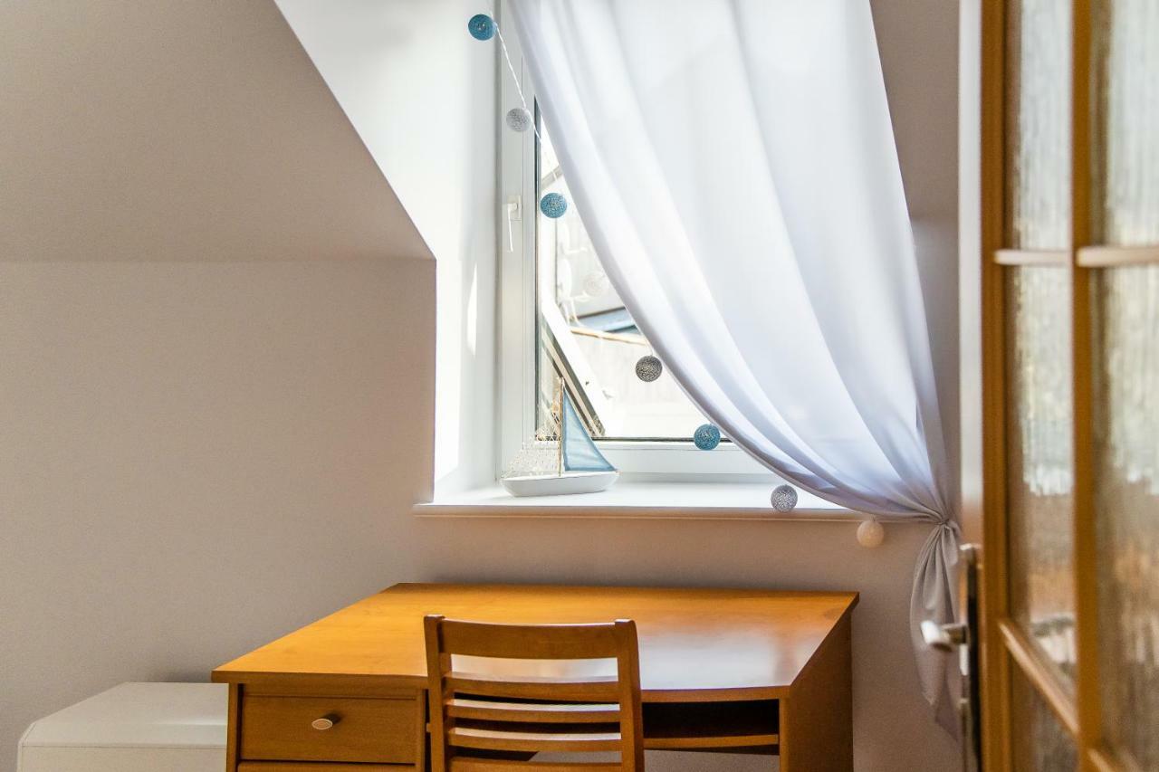 3-Bedroom Apartment Plac Neptuna By Noclegi Renters Miedzyzdroje Esterno foto
